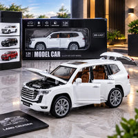 1:24 Scale Toyota Land Cruiser LC300 Alloy Diecast Model SUV