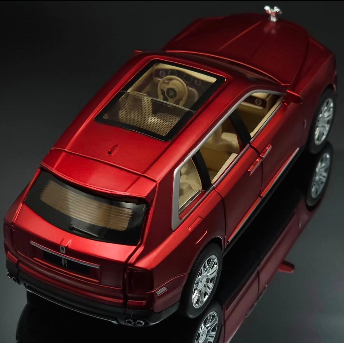 Rolls-Royce Cullinan Luxury SUV Diecast Model Car with Light & Sound