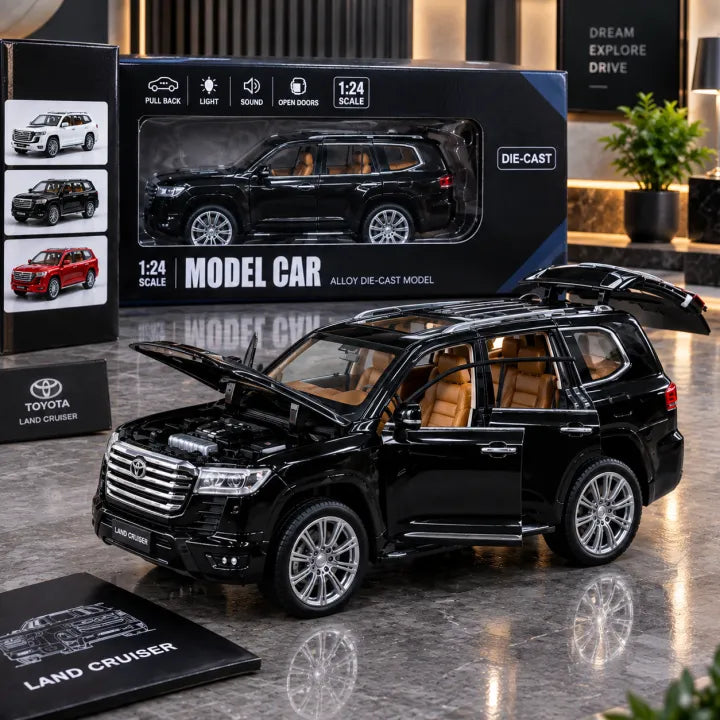 1:24 Scale Toyota Land Cruiser LC300 Alloy Diecast Model SUV
